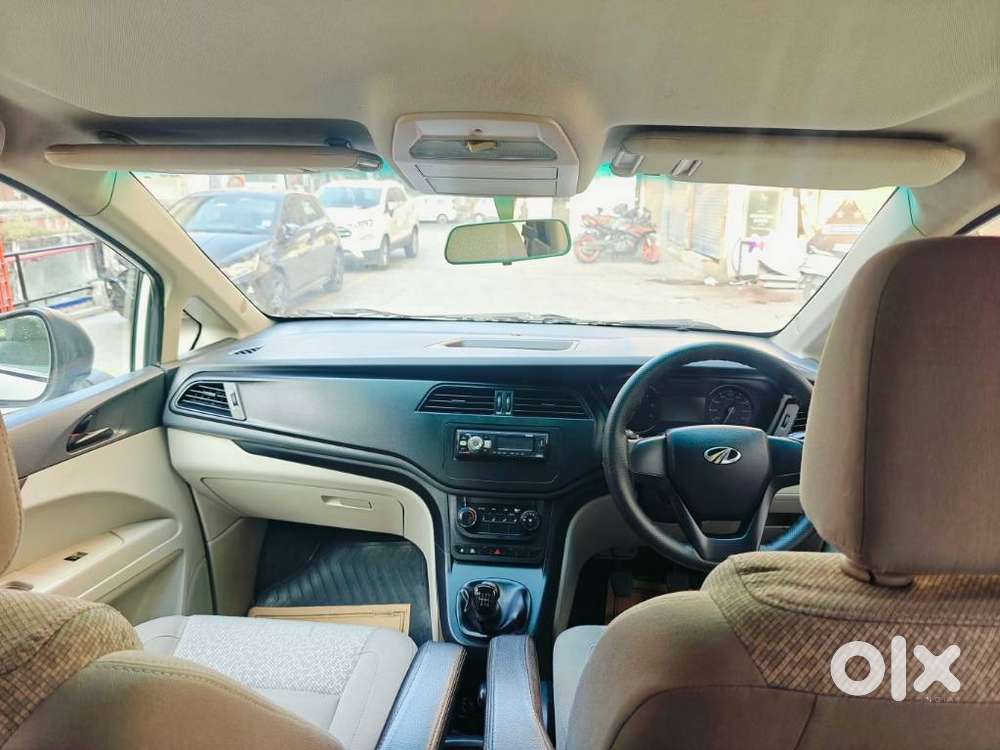 Mahindra Marazzo M2, 2019, Diesel