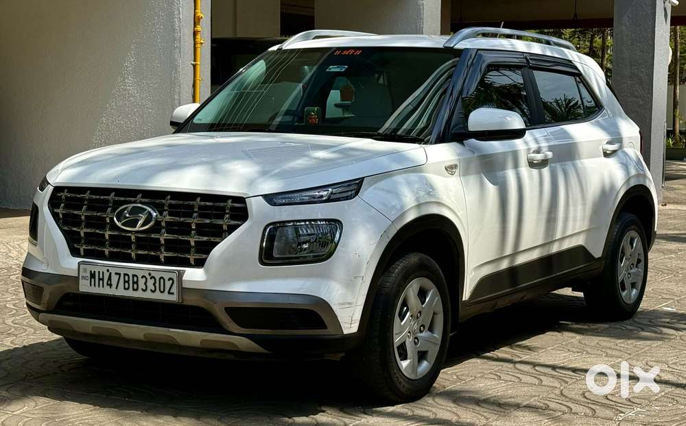 Hyundai Venue 1.2 S (o), 2021, Petrol