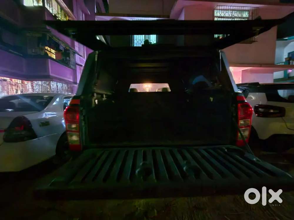 Isuzu D-max V-cross 2024 Diesel 80000 Km Driven