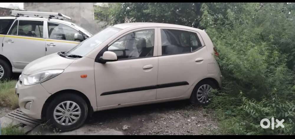 Hyundai I10 Sportz 2014