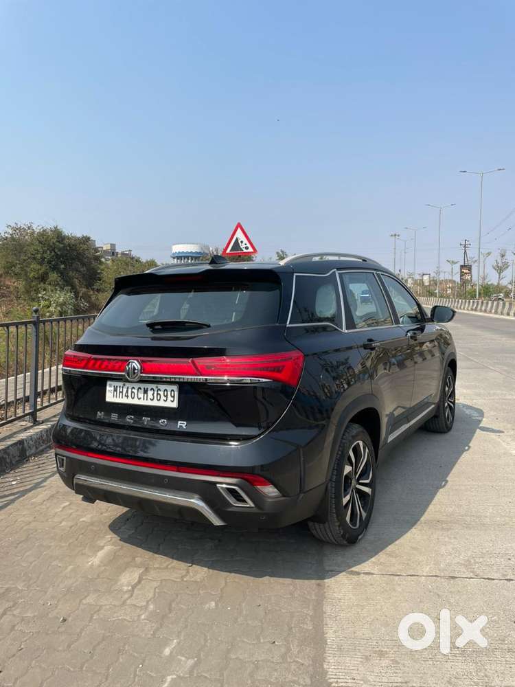Mg Hector Plus Style 1.5 Petrol Turbo Mt 7-str, 2023, Petrol