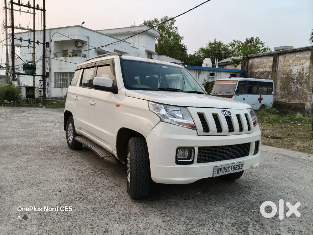 Mahindra Tuv 300 2016 Diesel Well Maintained