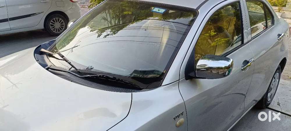 Maruti Suzuki Dzire 2017 Petrol 100000 Km Driven
