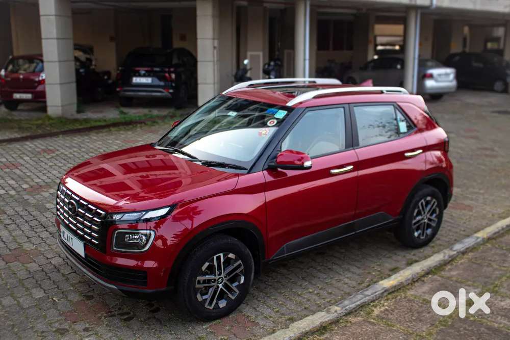 Hyundai Venue Sx(o) Turbo Dct 2023  Top Variant  Excellent Condition