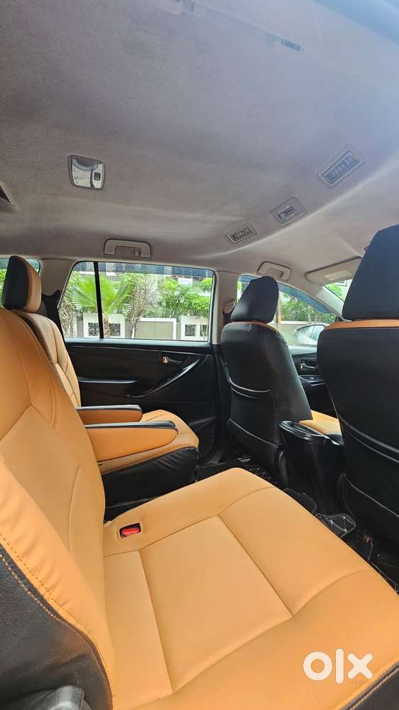 Toyota Innova Crysta 2.4 G Mt, 2017, Diesel