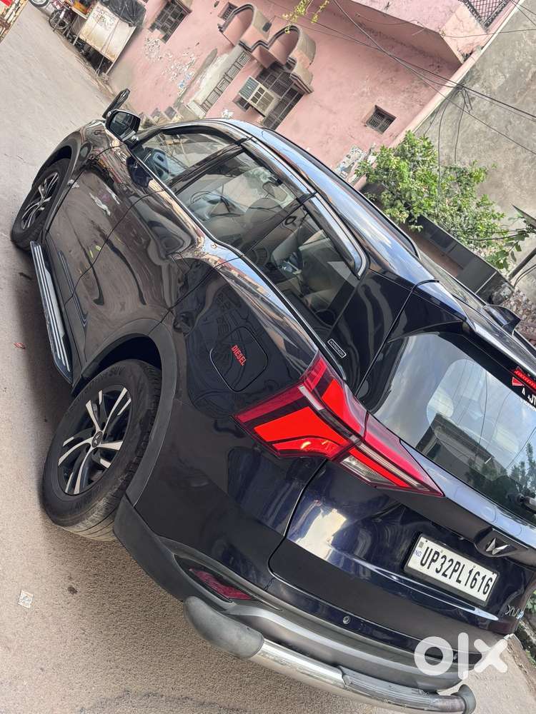 Mahindra Xuv700 2.2 Ax 3 Diesel Mt 7 Str, 2024, Diesel
