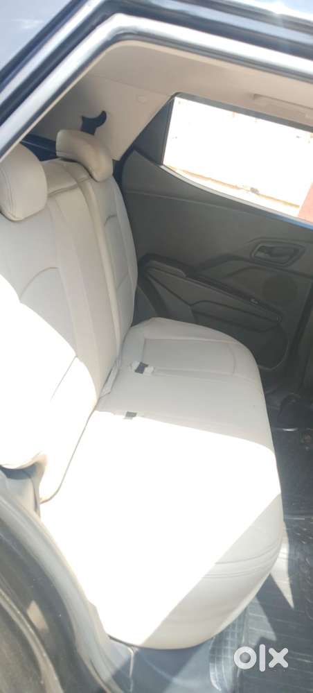 Mahindra Xuv300 W6, 2023, Petrol