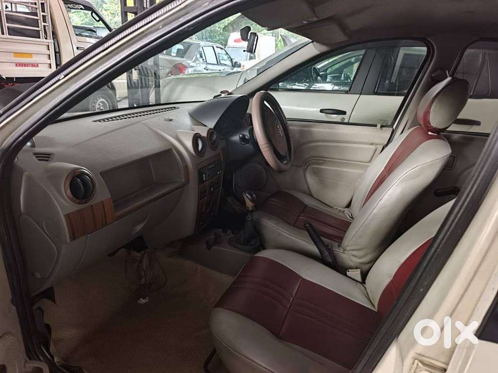 Mahindra Verito, 2011, Diesel