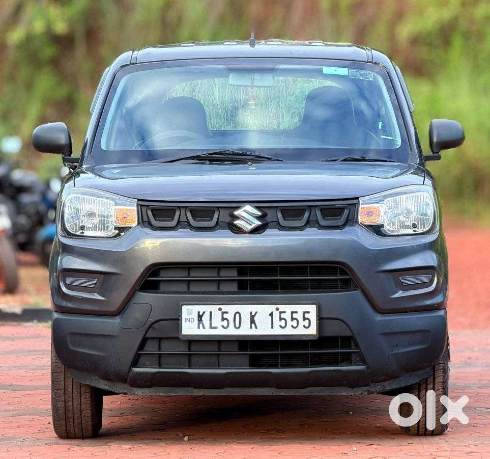Maruti Suzuki S-presso Vxi, 2022, Petrol