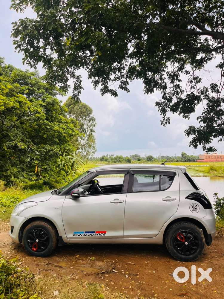2014 Maruti Swift 1.2 Vxi Odometer 49000 Km