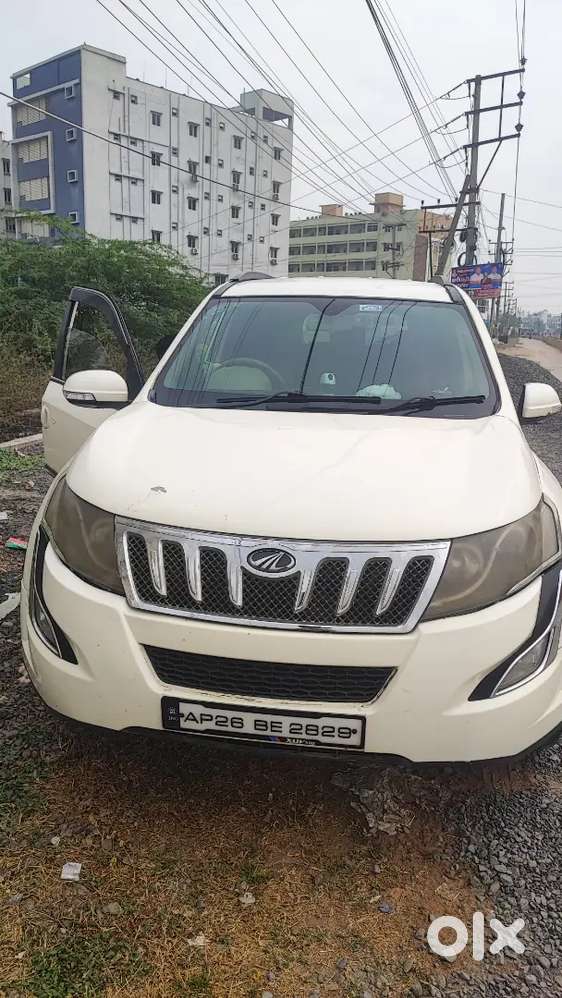 Mahindra Xuv500 2015 W8 Model Bs4