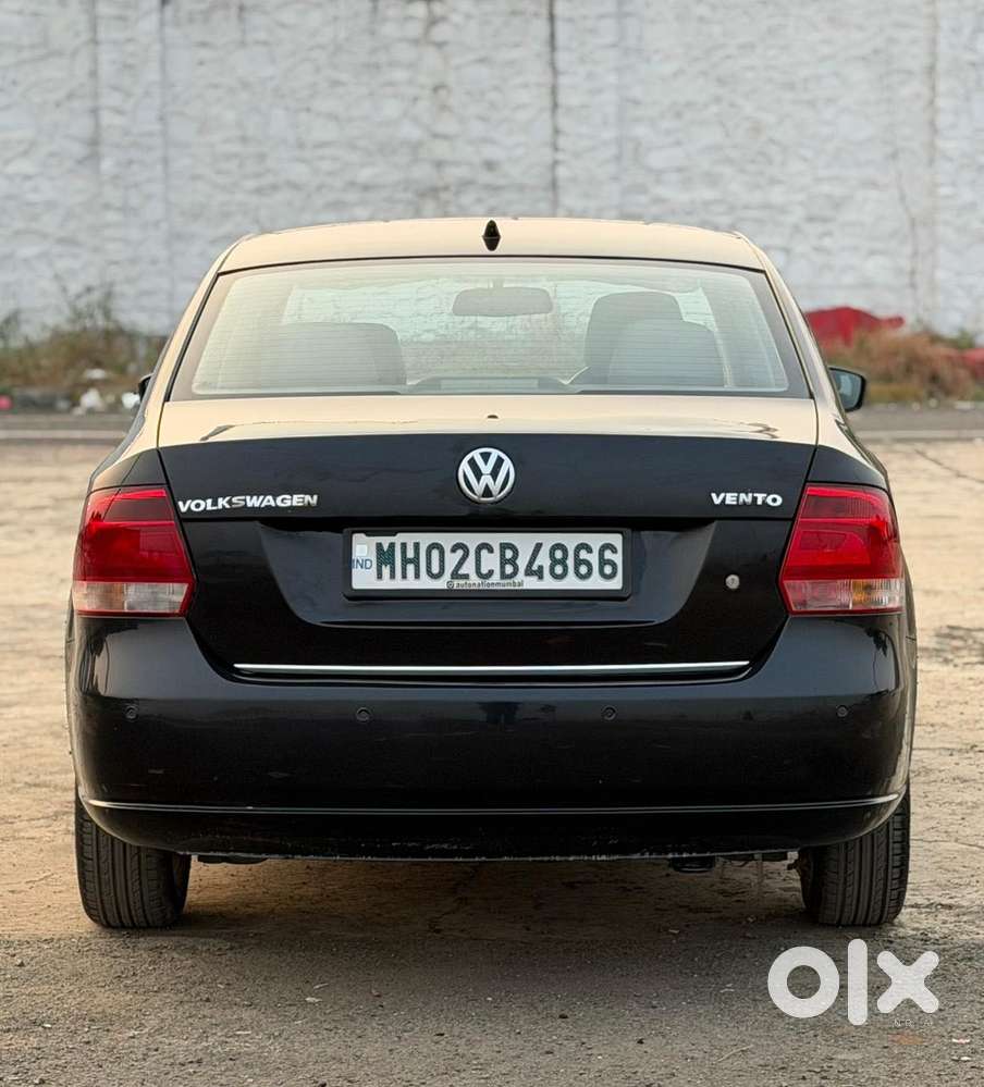 Volkswagen Vento 2010-2013 Petrol Highline, 2011, Petrol