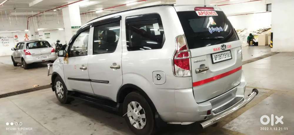 Mahindra Xylo D4