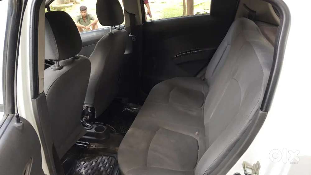 Chevrolet Beat Lt Petrol 2012
