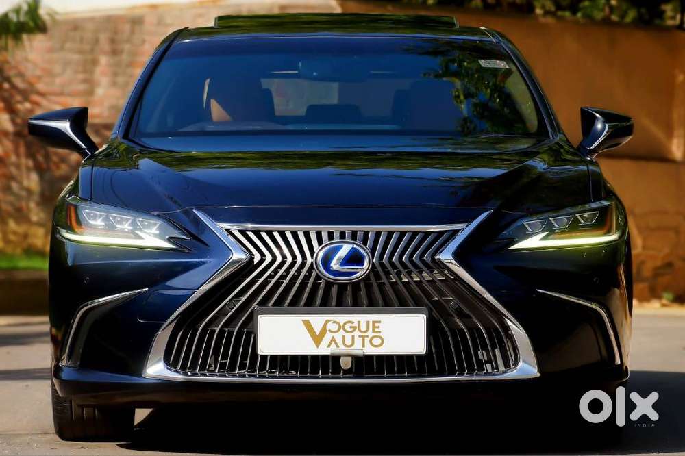 Lexus Es 300h Luxury, 2020, Cng & Hybrids