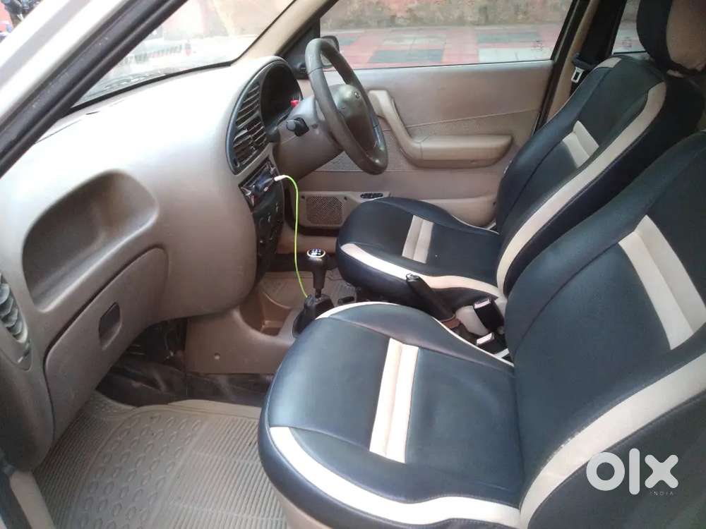 Ford Ikon Rocam 2007 Petrol