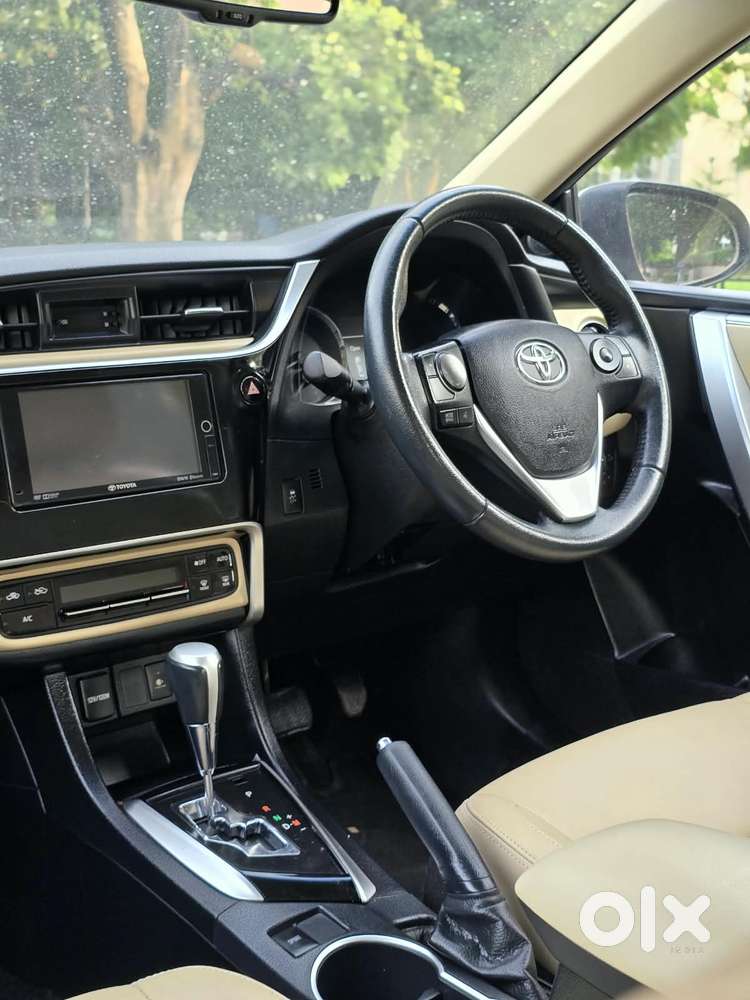 Toyota Corolla Altis Vl At, 2018, Petrol