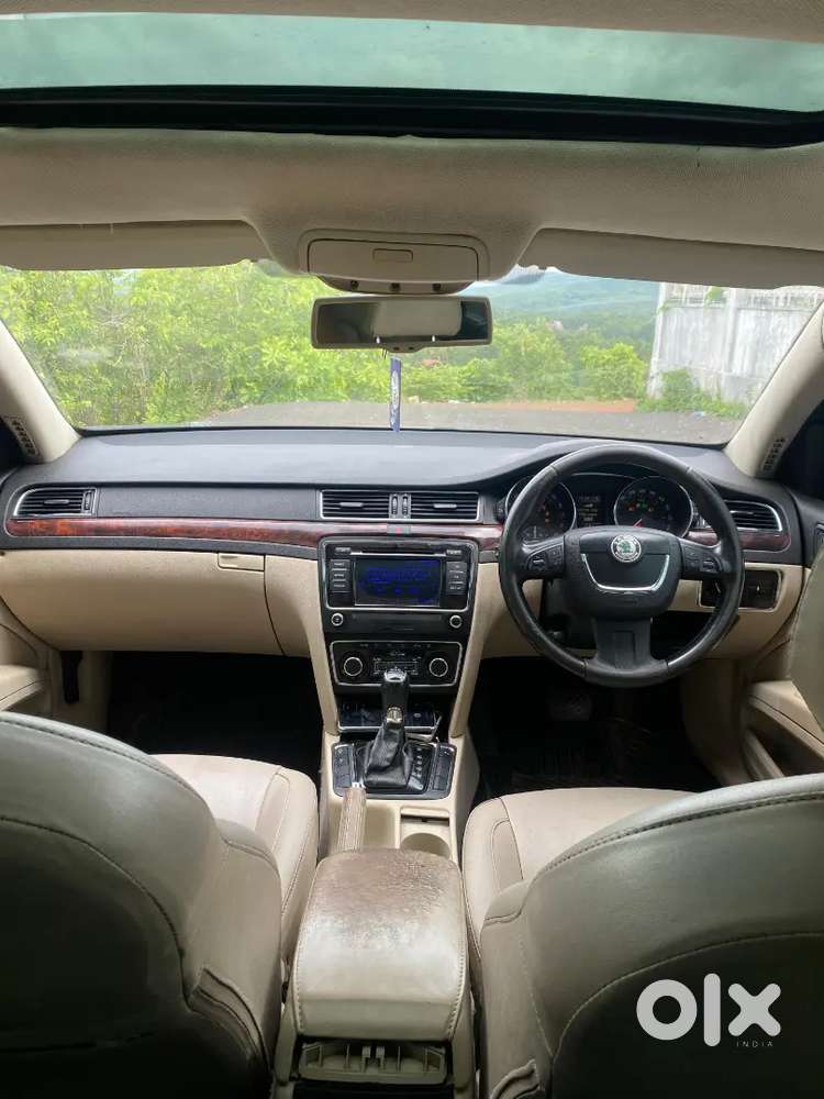 Skoda Superb 2013 Diesel Automatic  2nd Owner  Well Maintained