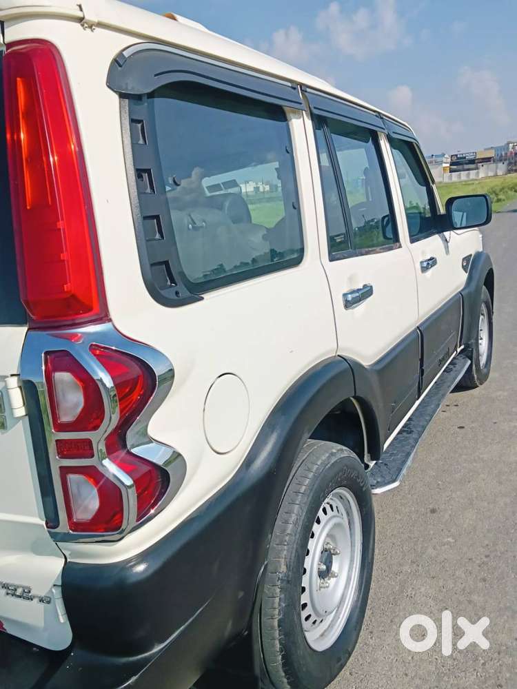 Mahindra Scorpio Classic 2022