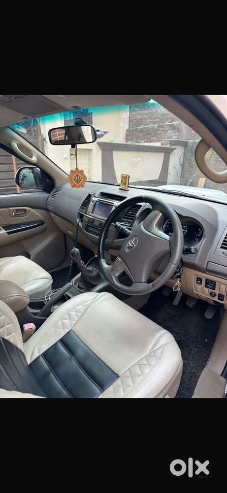Toyota Fortuner Diesel 2013