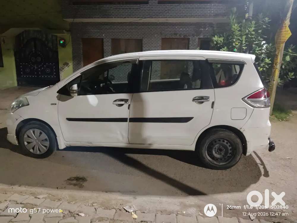 Maruti Suzuki Ertiga Vdi Shvs Diesel  May 2017  First Owner