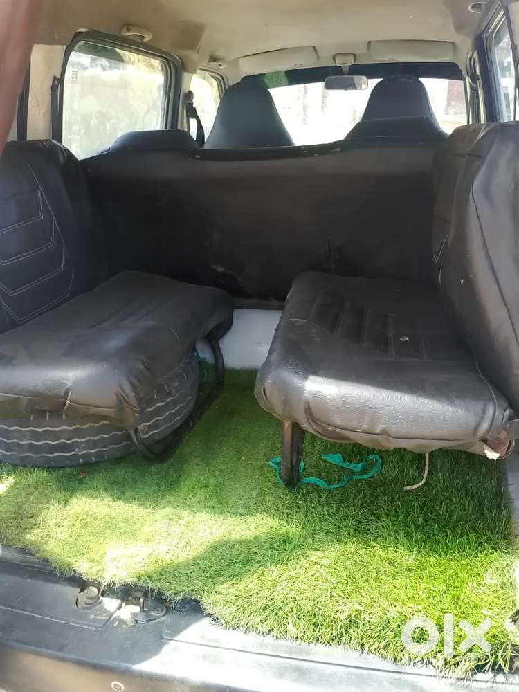 Echo White With Steekar