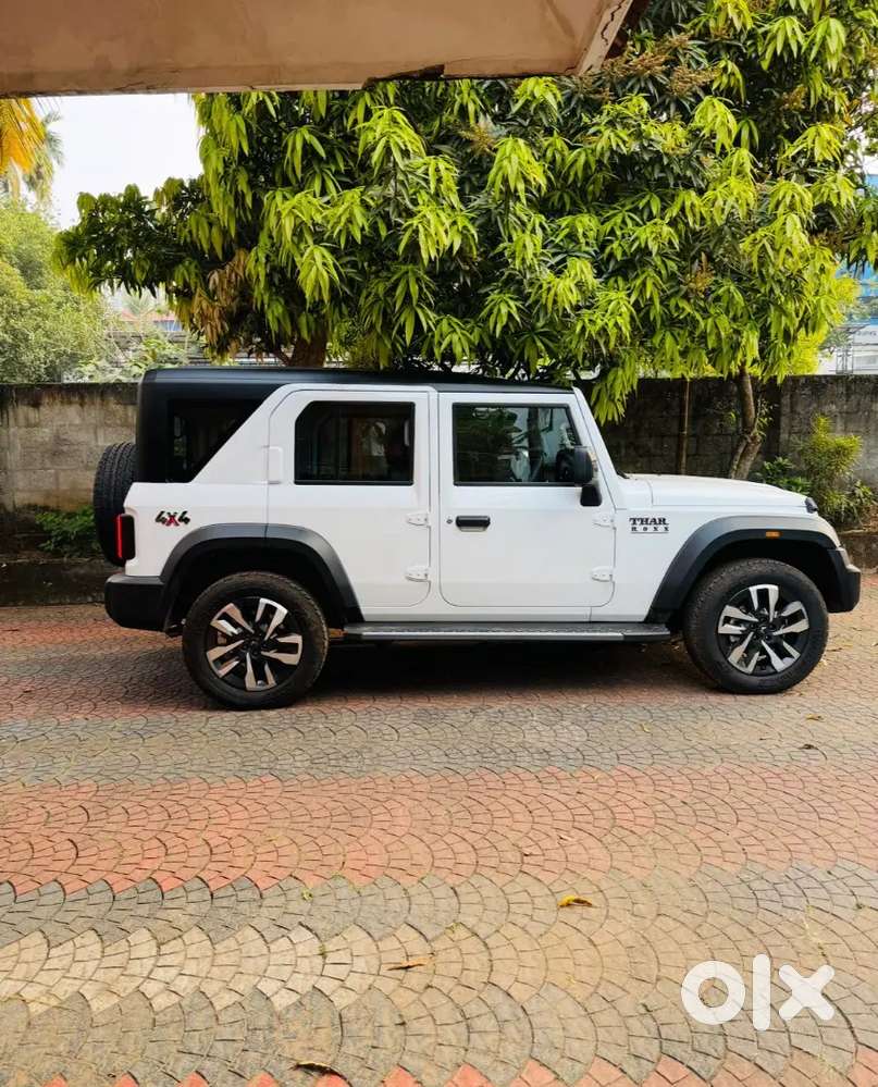 Mahindra Thar Roxx 2025 Diesel 2200 Km Driven