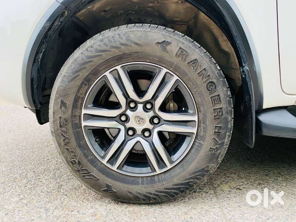 Toyota Fortuner 4x2 At 2.8 Diesel, 2021, Diesel