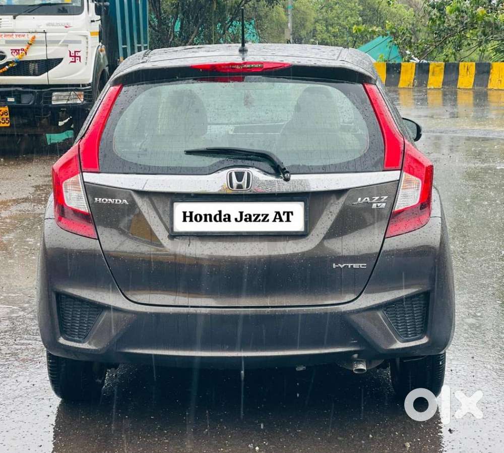 Honda Jazz V Automatic, 2016, Petrol