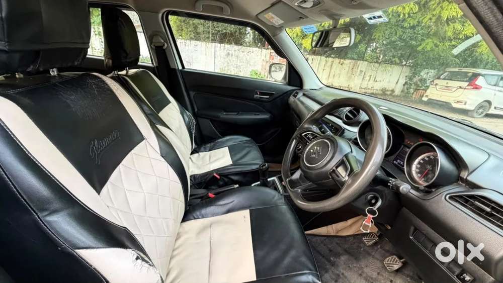 Maruti Suzuki Swift Vxi, 2022, Petrol
