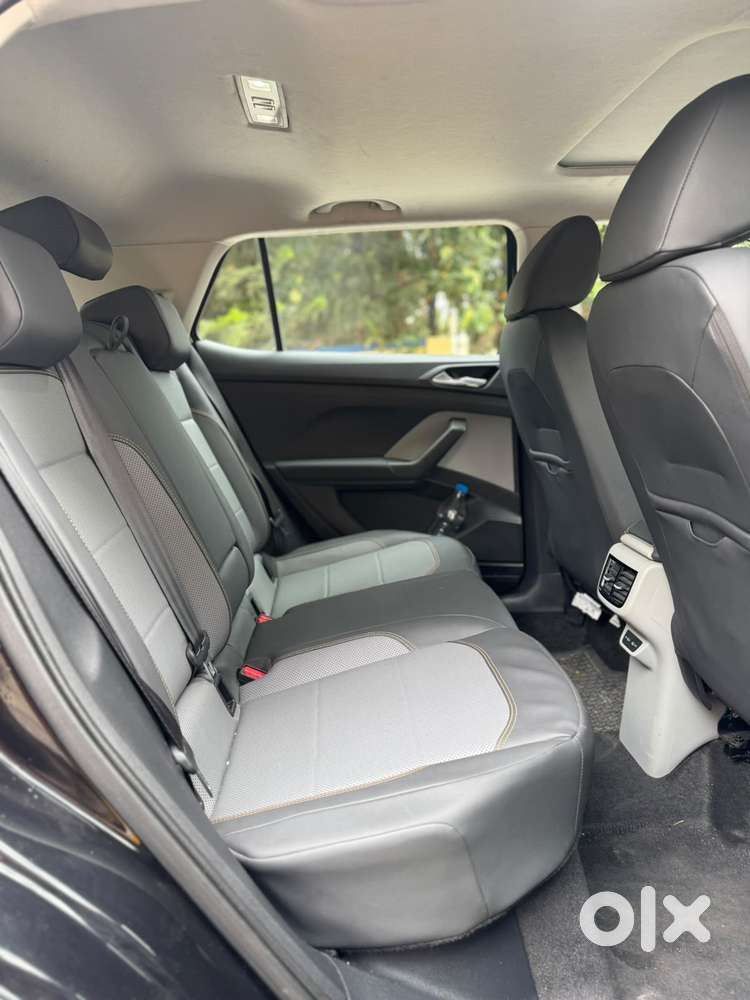 Skoda Kushaq 1.0 Tsi Style At (6 Airbags), 2024, Petrol