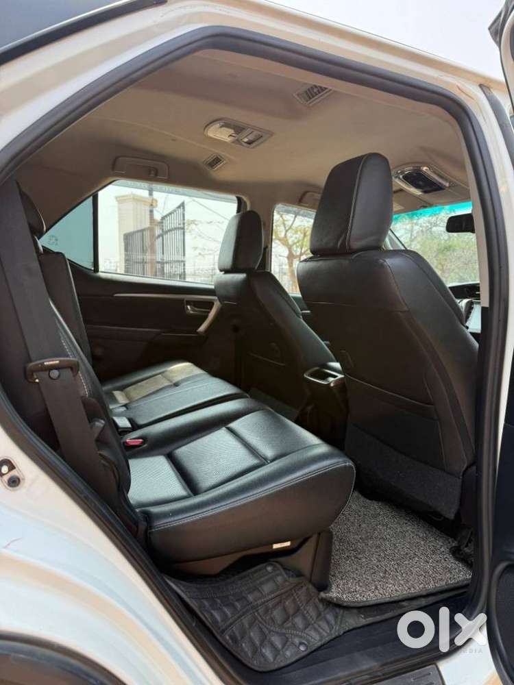 Toyota Fortuner 4x2 At 2.8 Diesel, 2023, Diesel