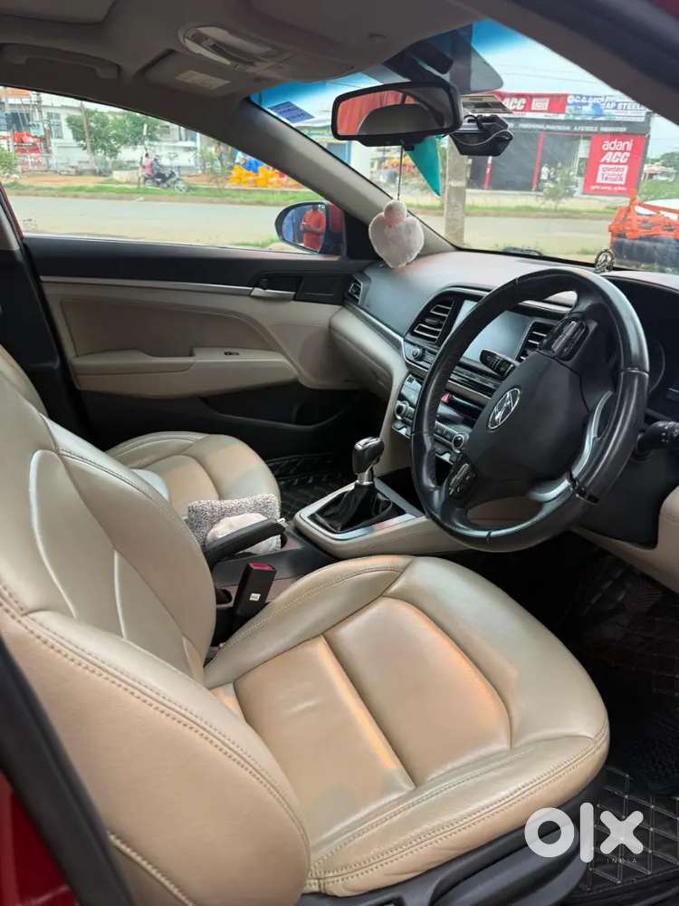 Hyundai New Elantra Petrol 2019