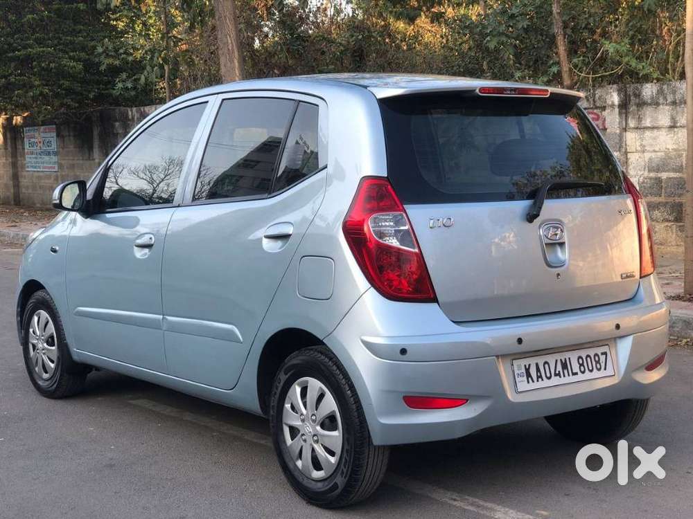 Hyundai I10 Sportz At, 2013, Petrol