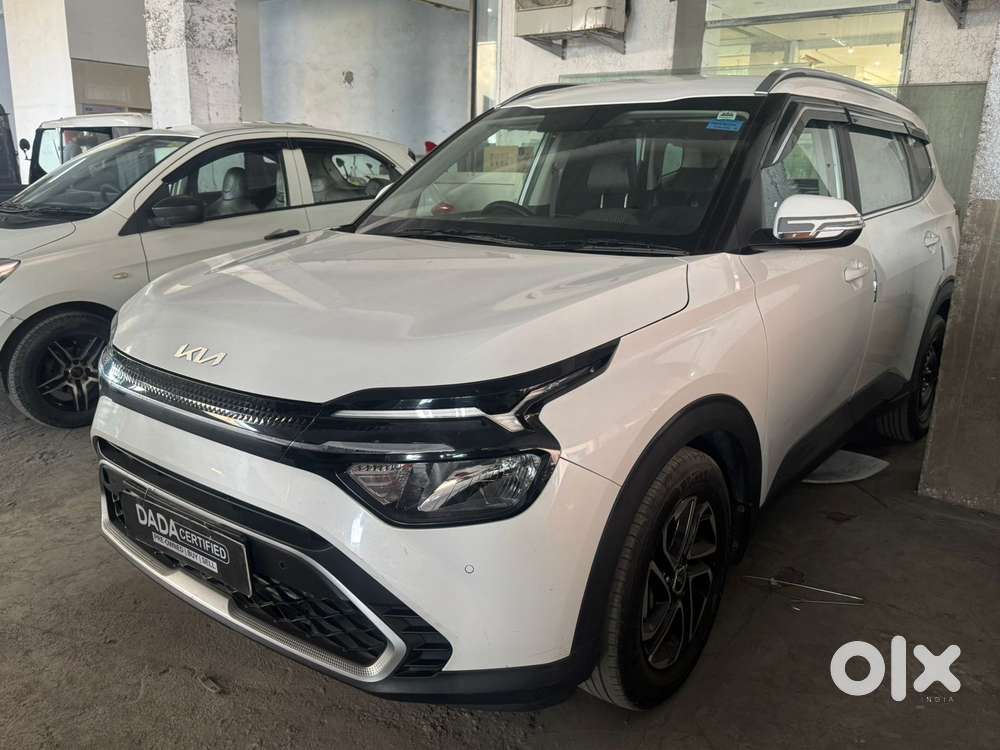 Kia Carens 1.4 Prestige Plus Turbo Dct 7 Str, 2023, Petrol