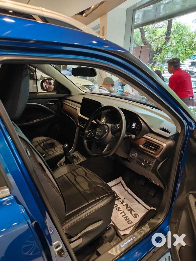 Maruti Suzuki Brezza Zxi 2025 Cng Car