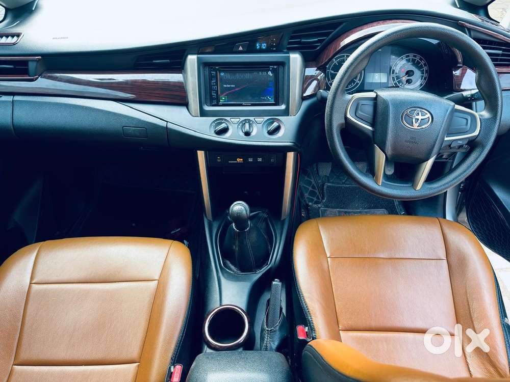 Toyota Innova Crysta 2.4 Gx Mt 8s, 2016, Diesel