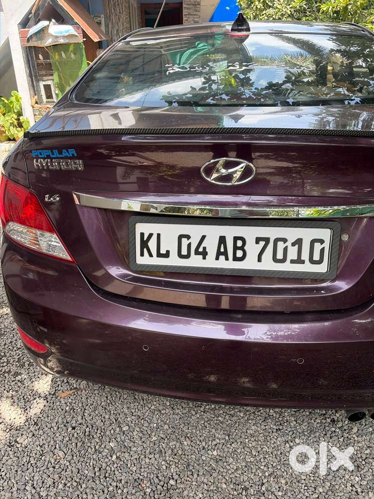 Hyundai Verna Petrol 2012