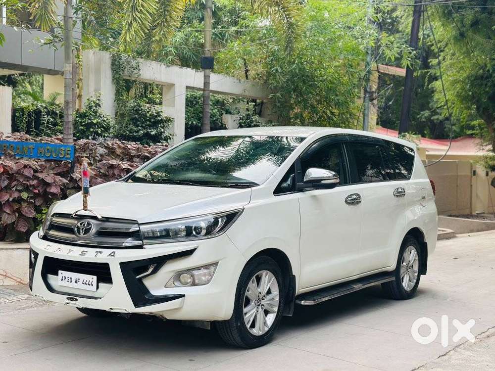 Toyota Innova Crysta 2.4 Z 7 Str, 2016, Diesel
