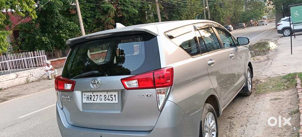 Toyota Innova Crysta 2.4 G Mt, 2017, Diesel