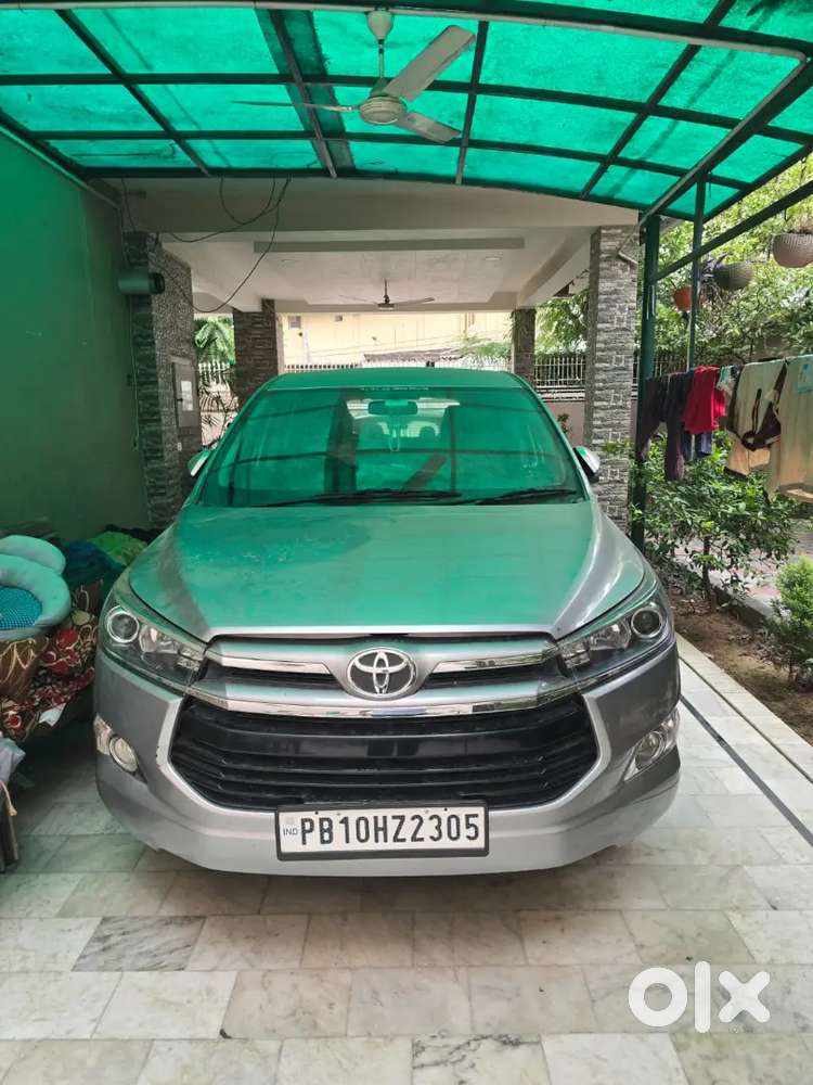 Toyota Innova Crysta 2.4v 2016 Model In Excellent Condition