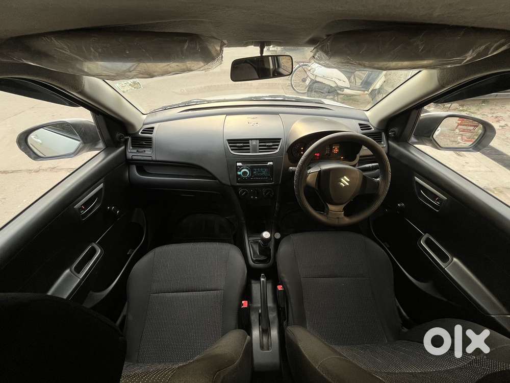 Maruti Suzuki Swift Lxi Optional-o, 2014, Petrol