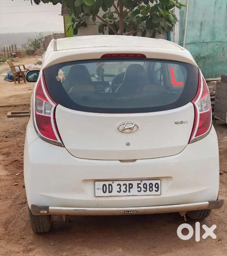 Hyundai Eon 2017 Petrol Well Maintained