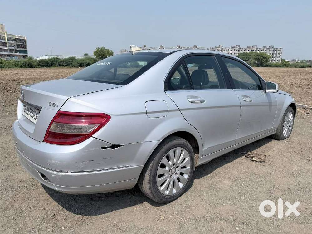 Mercedes-benz C-class 2011