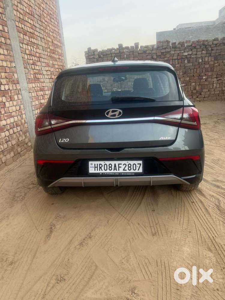 Demo Car Thi Owner To First M Hi Hu Lakin Rc Second Owner Ki Hai