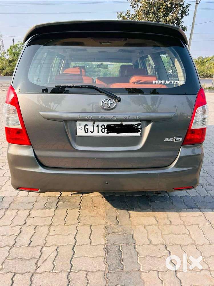 Toyota Innova 2.5 G (diesel) 8 Seater, 2012, Diesel