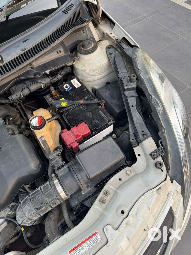 Maruti Suzuki Swift Dzire Vdi, 2013, Diesel
