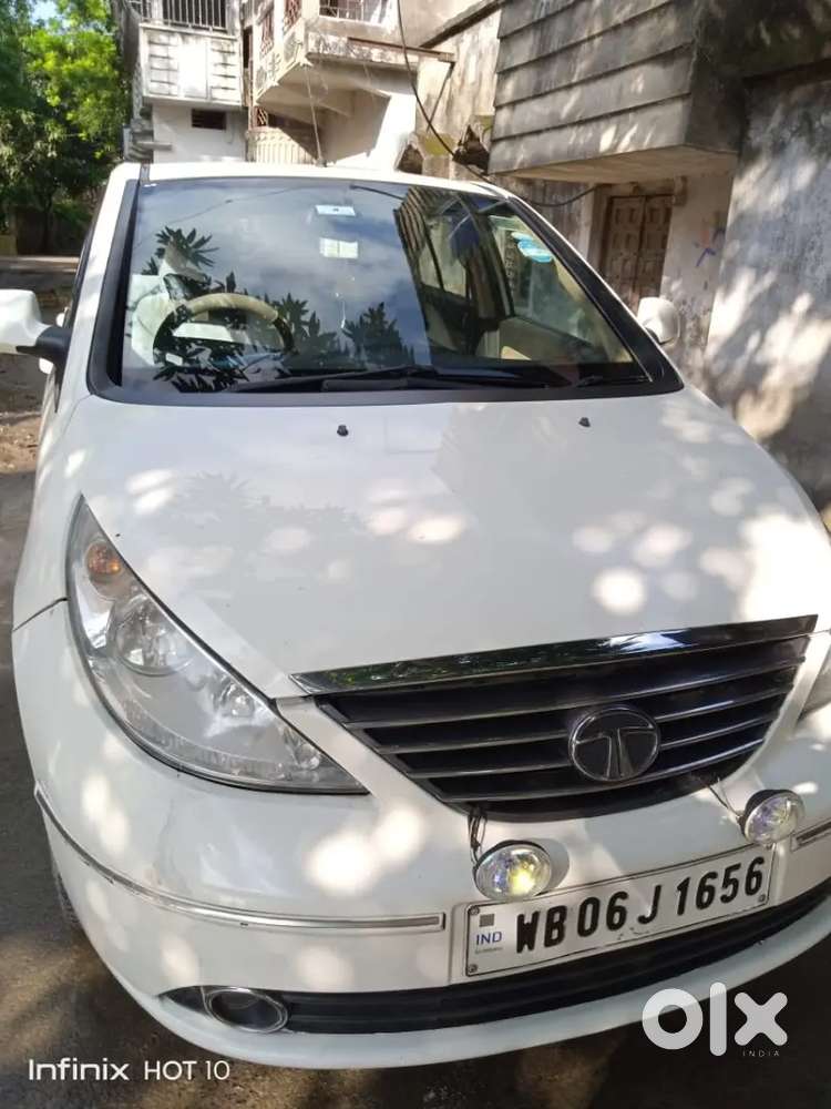 A Very Fresh Condition Family Driveen Car