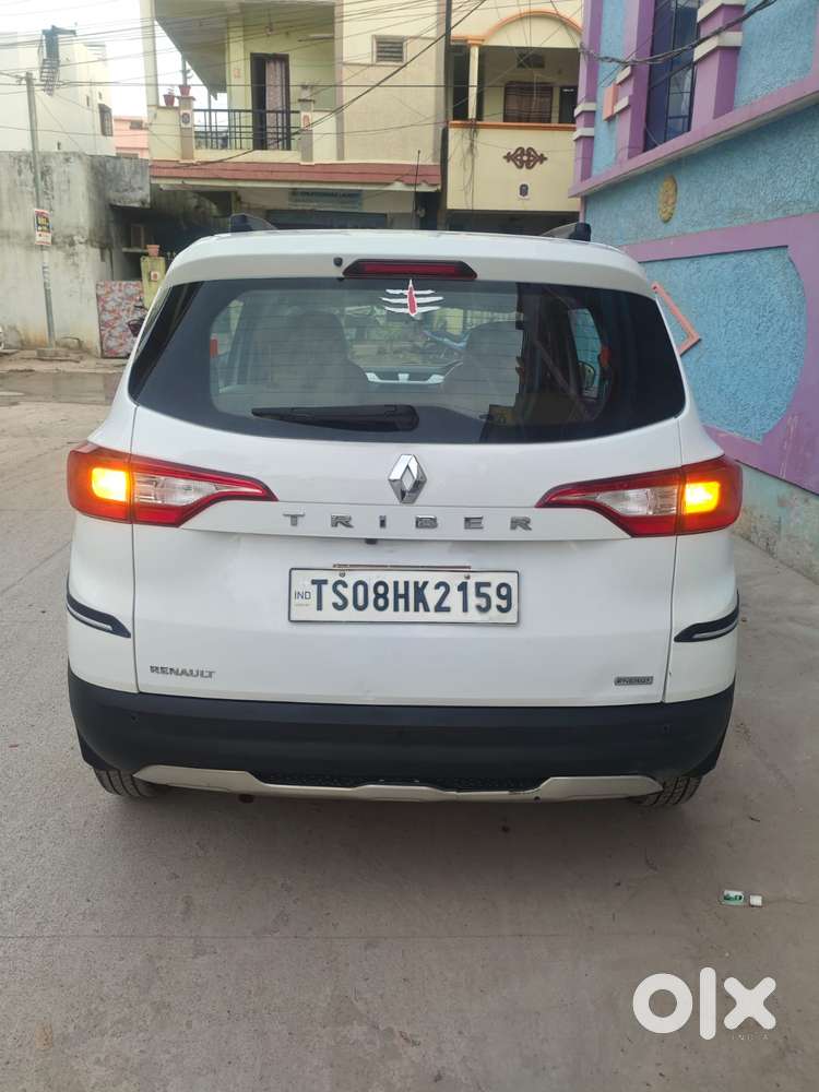 Renault Triber Rxz, 2020, Petrol