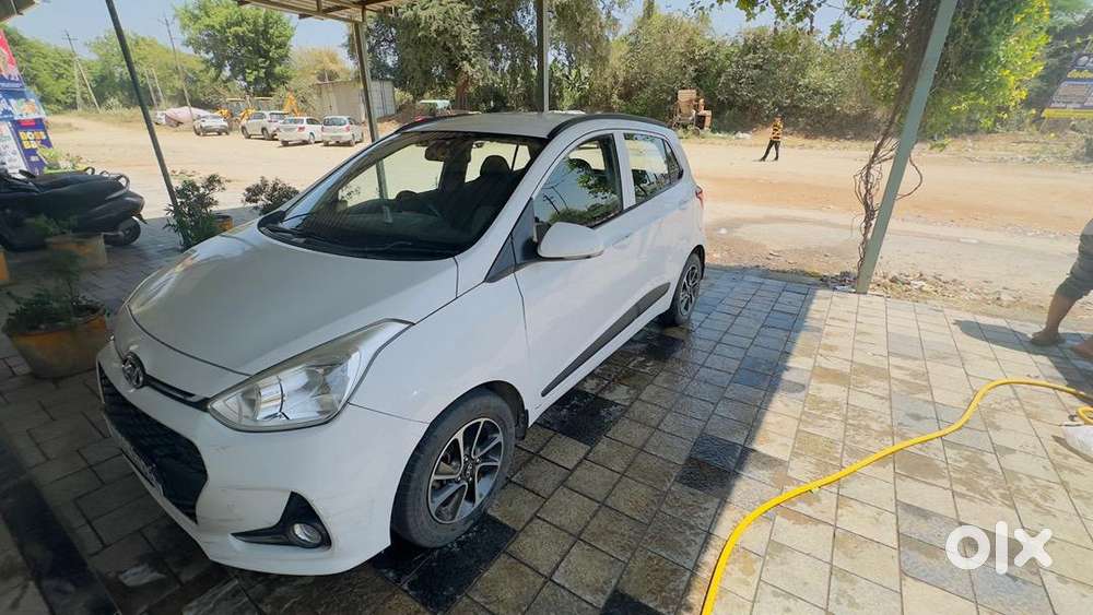 Hyundai Grand I10 2017 Petrol Well Maintained